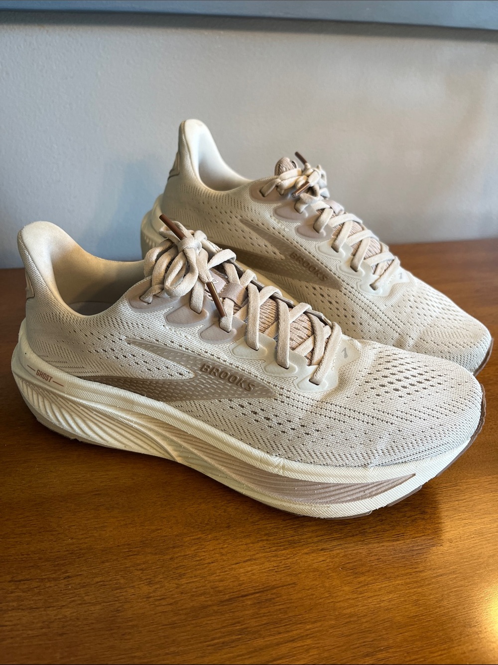 Brooks Women’s Ghost 17 Light Beige Running Sneakers